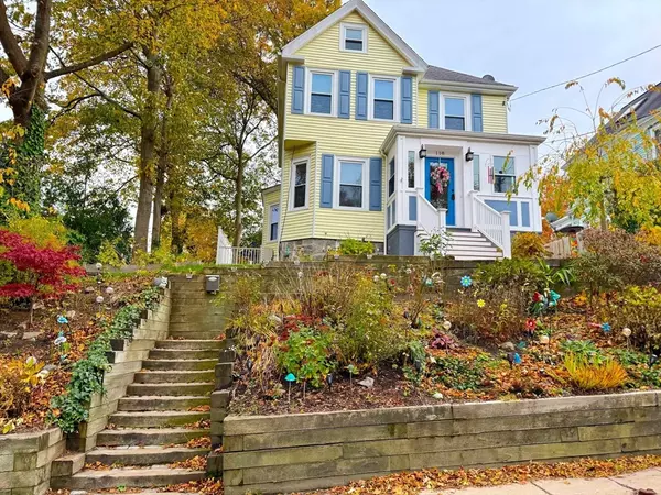Boston, MA 02130,118 Newburg Street #118