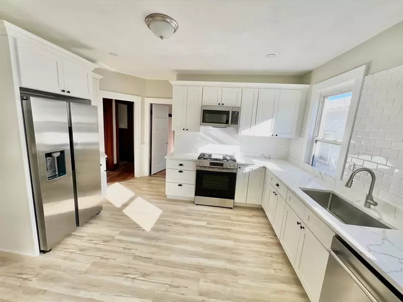 22 Heath St #3, Somerville, MA 02145