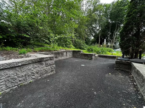 Beverly, MA 01915,55 Hale #B