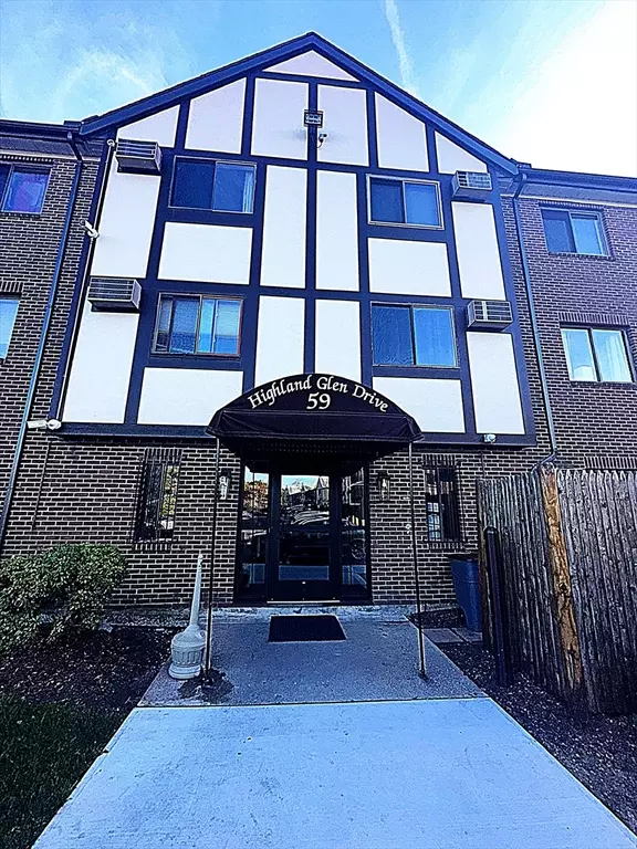 Randolph, MA 02368,59 Highlandglen #322