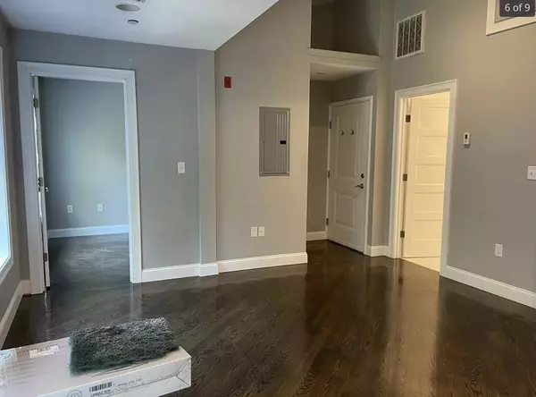 Boston, MA 02114,22 Hancock #401