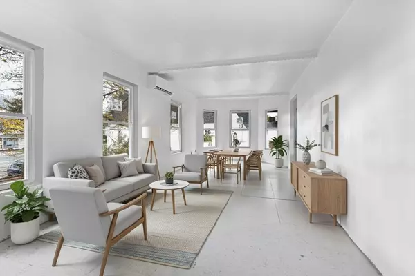 Woburn, MA 01801,7 Davis St #1