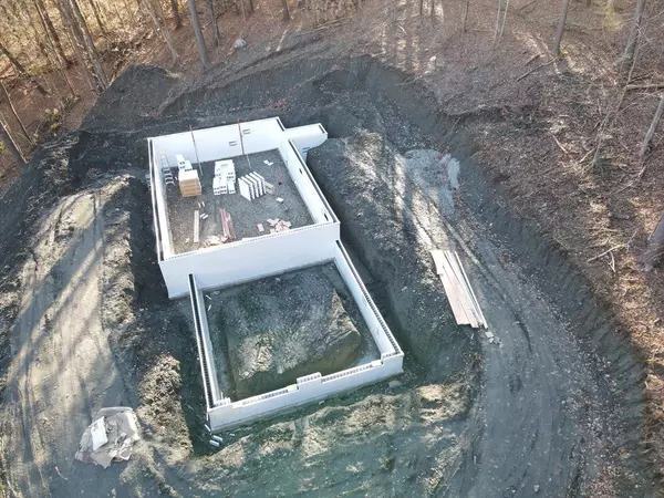 Bernardston, MA 01337,56 Brattleboro Rd