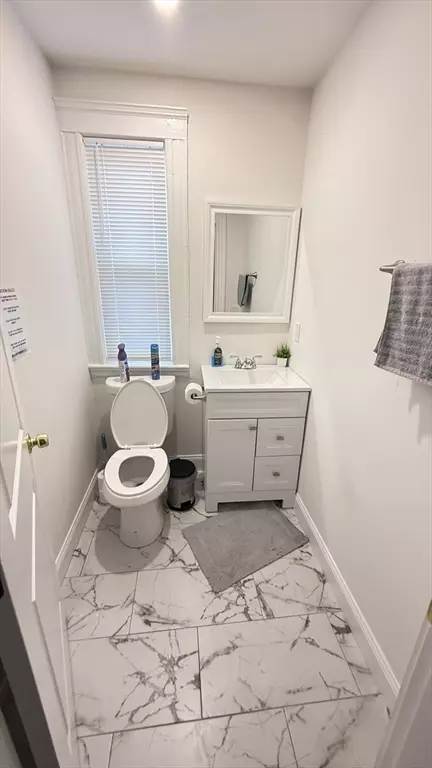 Boston, MA 02125,174 Boston #1