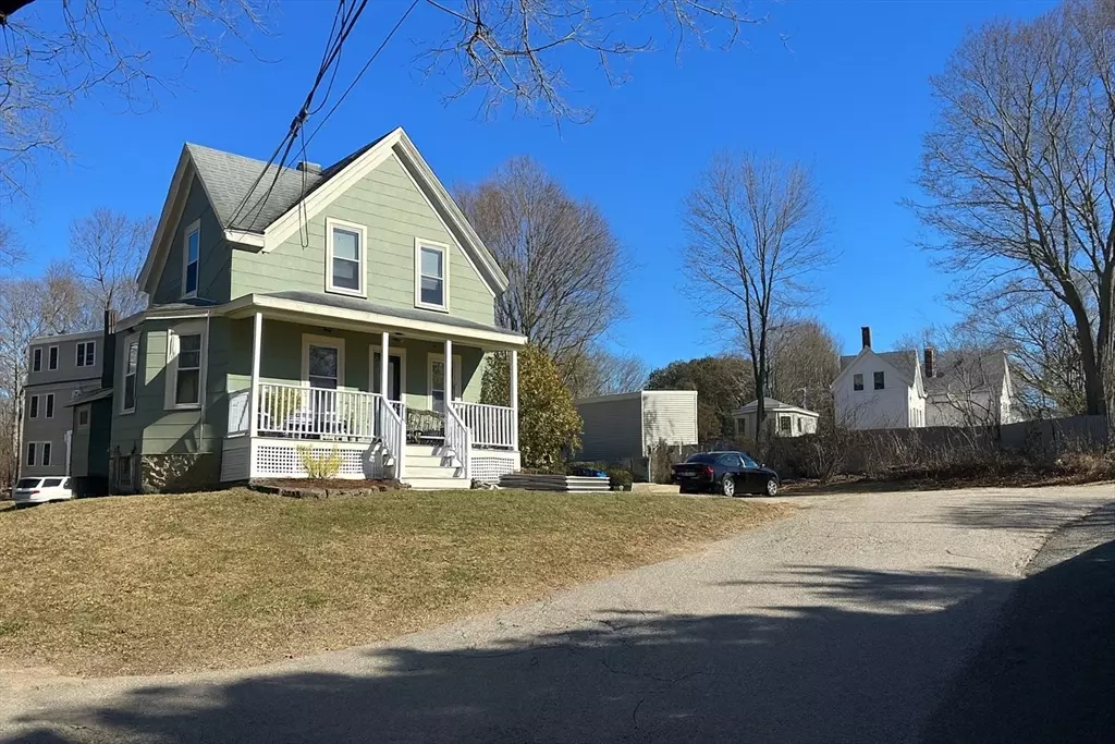 Beverly, MA 01915,3 Winchester Terrace #2