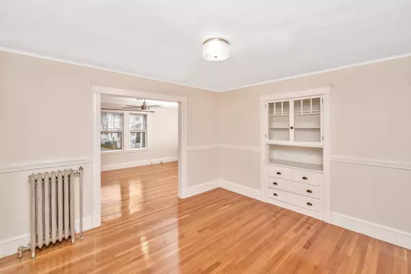 Boston, MA 02136,59 Austin St #1