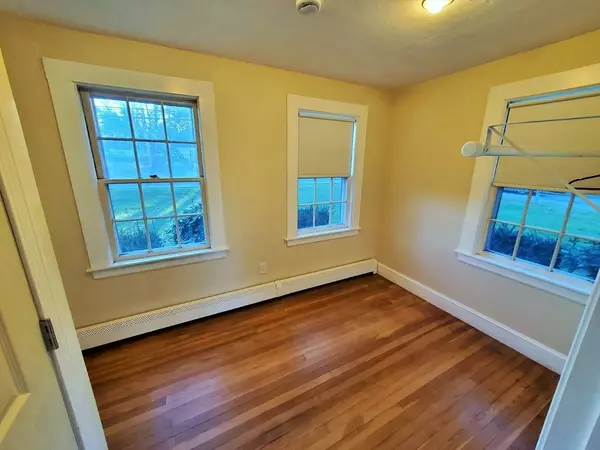 East Bridgewater, MA 02333,450 Oak St #A