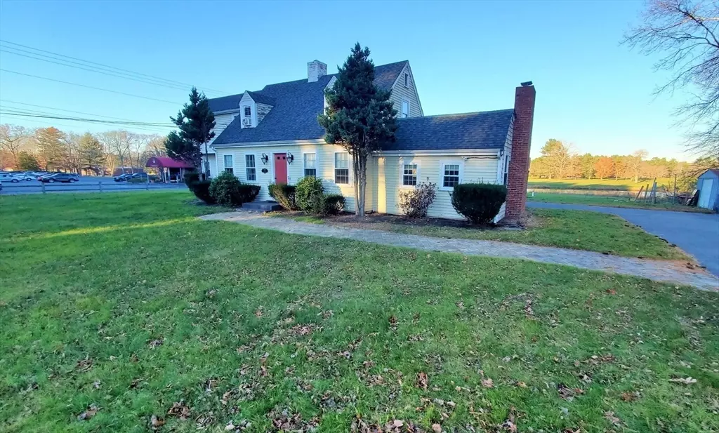 East Bridgewater, MA 02333,450 Oak St #A