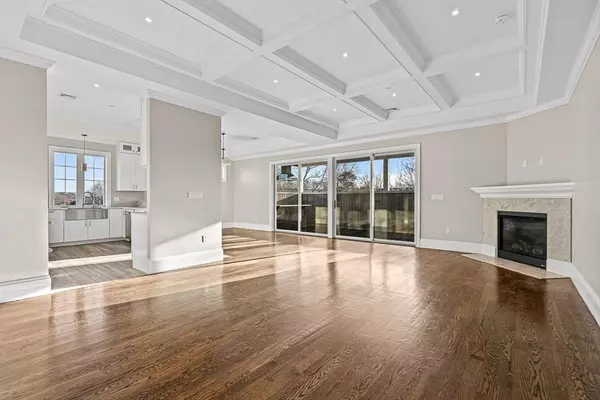 Winchester, MA 01890,846 Main Street #3