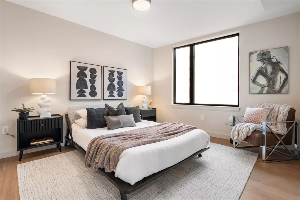 Boston, MA 02135,100 Lincoln Street #306