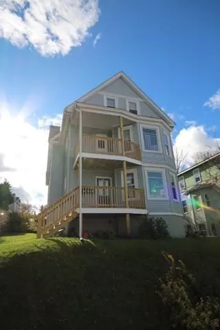 Worcester, MA 01605,74 Green Hill Pkwy