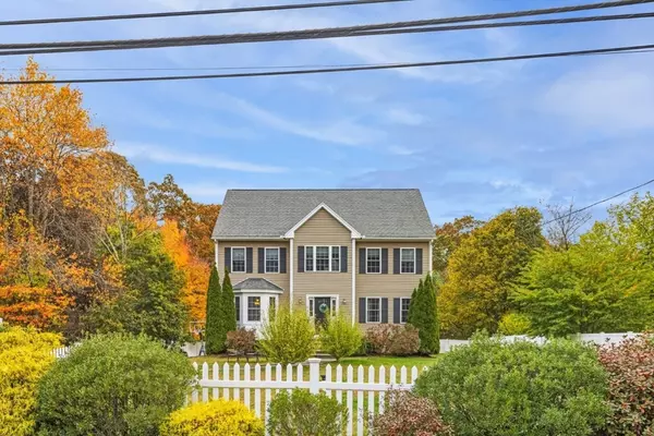 North Reading, MA 01864,3 Gordon Road