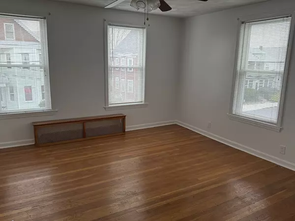 Everett, MA 02149,45 Highland Avenue #2