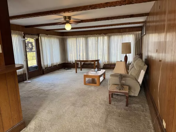 Dartmouth, MA 02748,179 Rockland St.