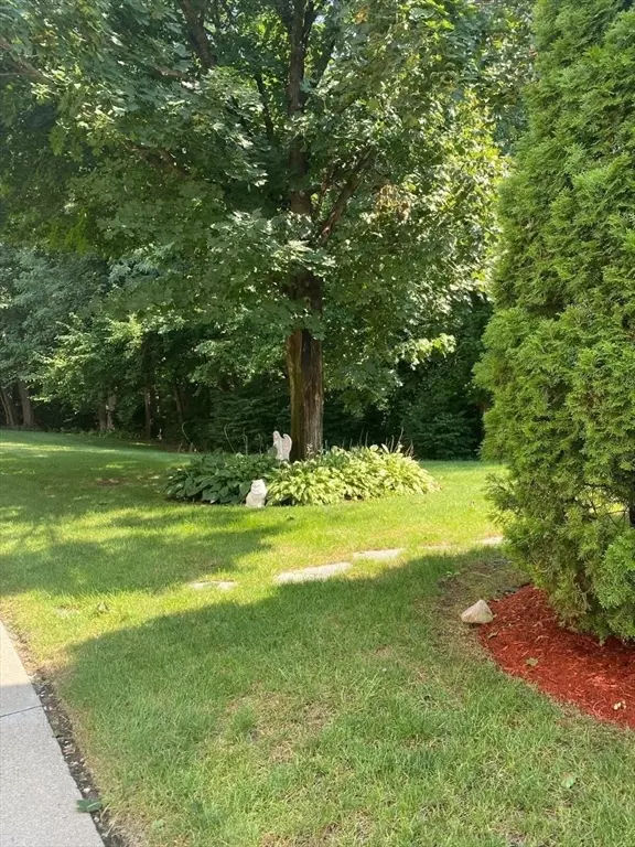 Chicopee, MA 01020,57 Colonial Circle #D