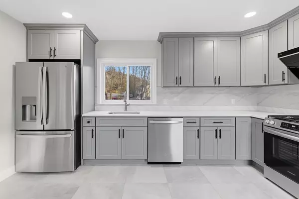 Weymouth, MA 02189,1297 Pleasant St