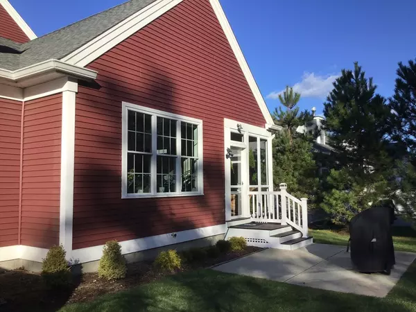 Plymouth, MA 02360,51 Mariners Way #51