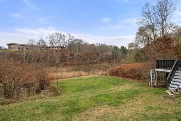 Plymouth, MA 02360,126 Summer St