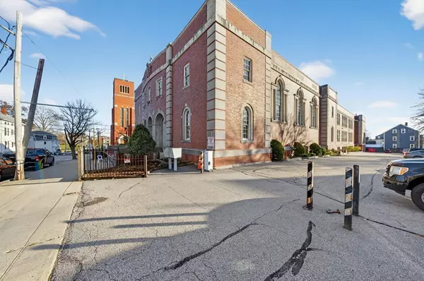 Fall River, MA 02720,171 Ogrady St #303 aka 26