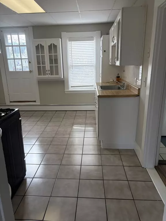 Waltham, MA 02453,33 Gorham #B