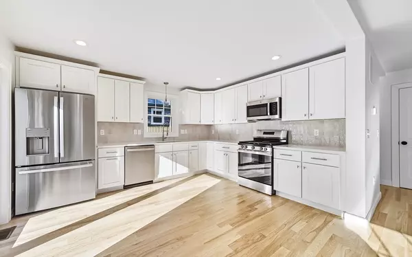 Providence, RI 02908,14 Ravenswood