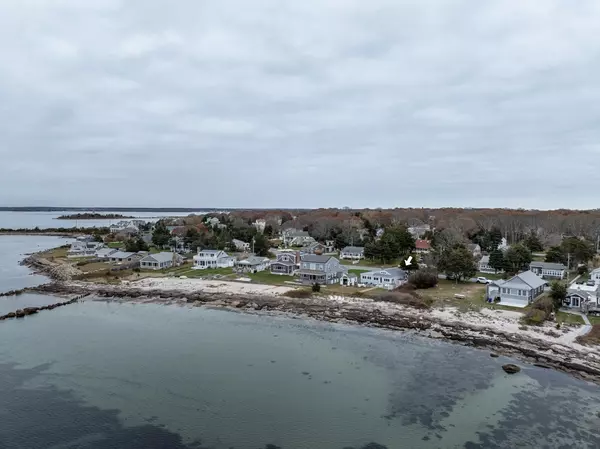 Fairhaven, MA 02719,120 Balsam St