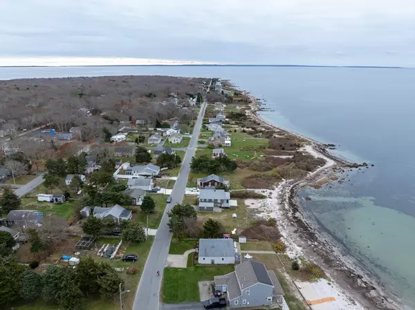 Fairhaven, MA 02719,120 Balsam St