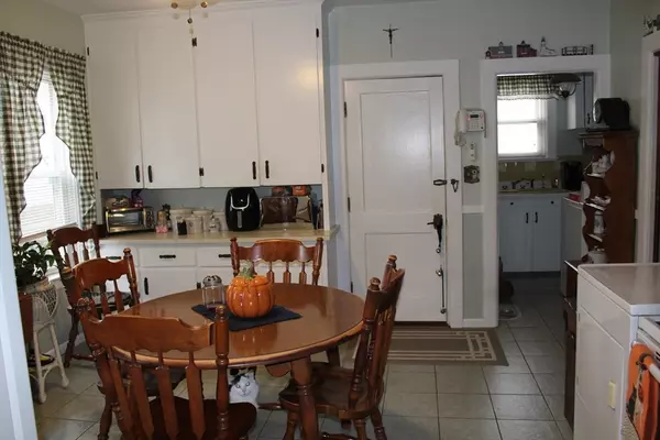 Southbridge, MA 01550,269 Mechanic St