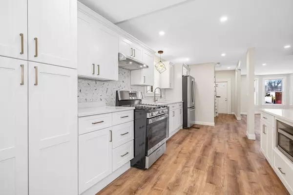 Somerville, MA 02145,9 Cross St