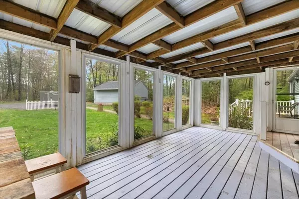 Salisbury, MA 01952,84 Forest Rd