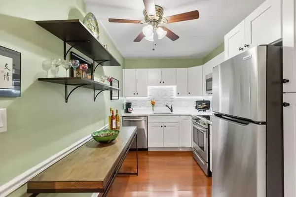 Stoneham, MA 02180,137 Franklin Street #404