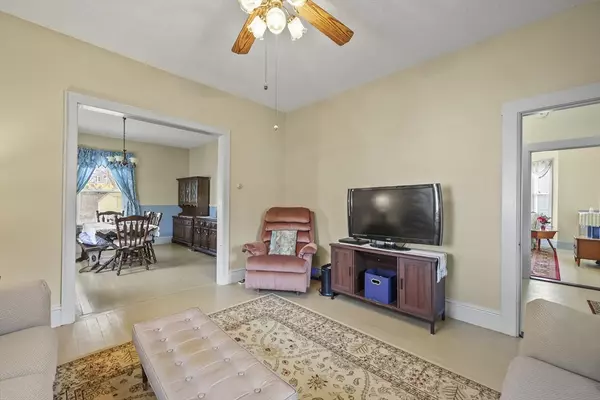 North Adams, MA 01247,34 Goodrich St