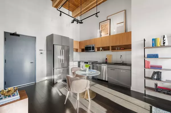 Boston, MA 02210,319 A Street #501