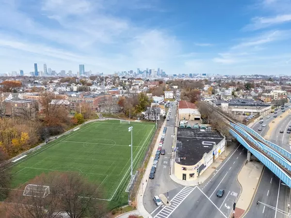 Boston, MA 02121,310 Columbia Rd