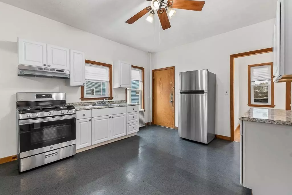 Boston, MA 02136,1457 Hyde Park Ave #1