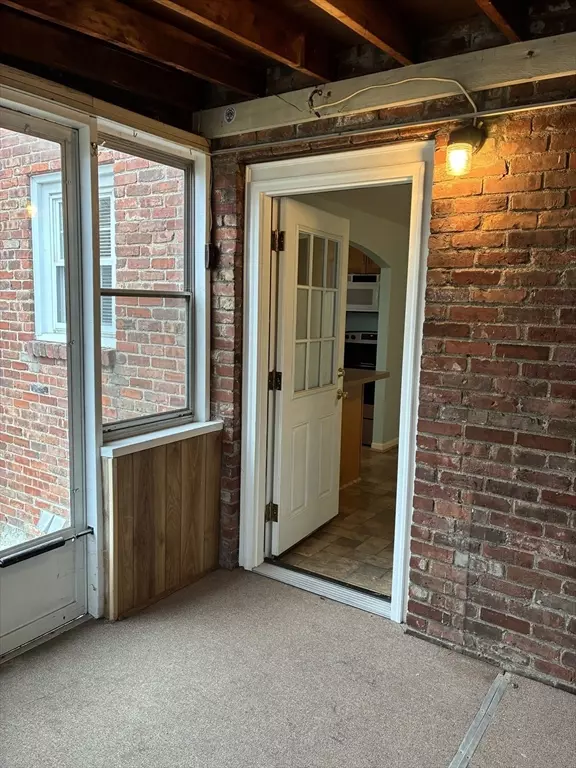 Watertown, MA 02472,67 York Ave #67