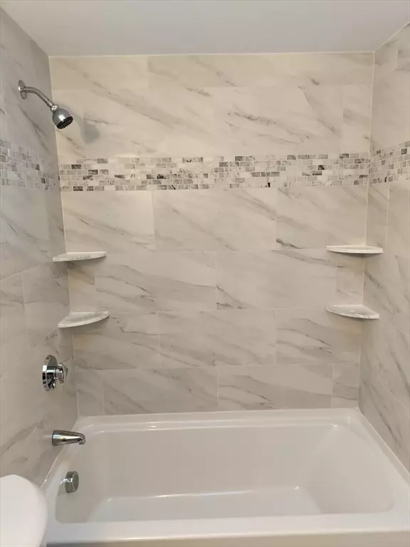 Pembroke, MA 02359,118 Plain St