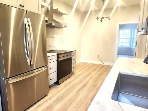 Boston, MA 02127,264 Bowen #264