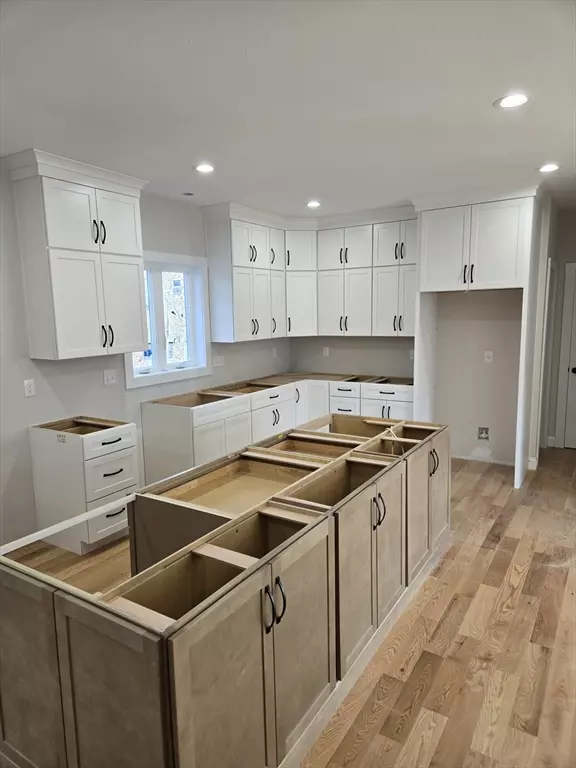 Stoneham, MA 02180,39 Tamarock Terrace