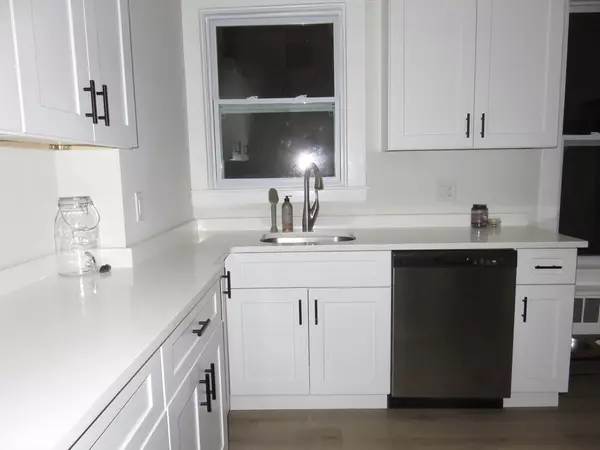 Waltham, MA 02453,34 Harvard Street #1L