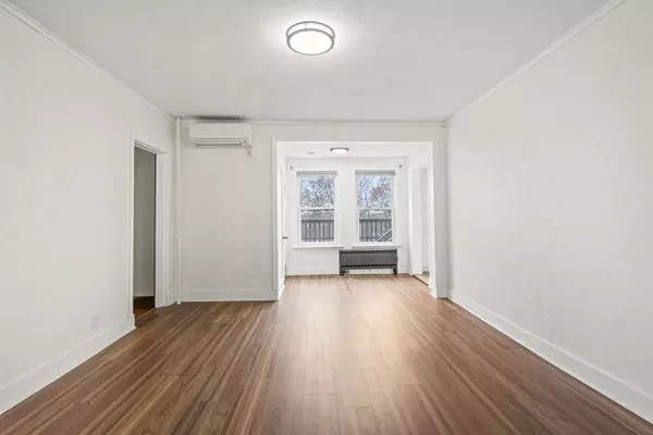 Lynn, MA 01902,69 Hawthorne Street