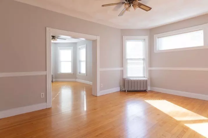 19-21 Woodbridge St #2, Cambridge, MA 02140