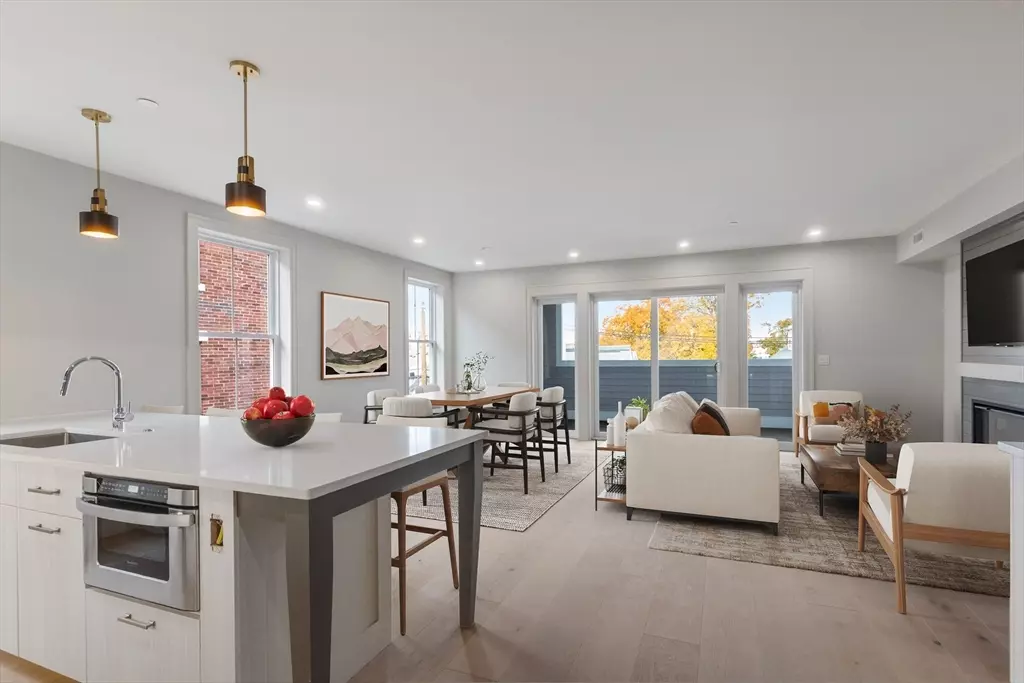 Quincy, MA 02169,59 Spear Street #301