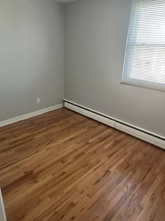 Watertown, MA 02472,39 Carey Ave #5