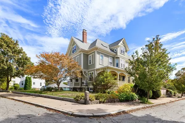 Beverly, MA 01915,11 Highland Ave. #1