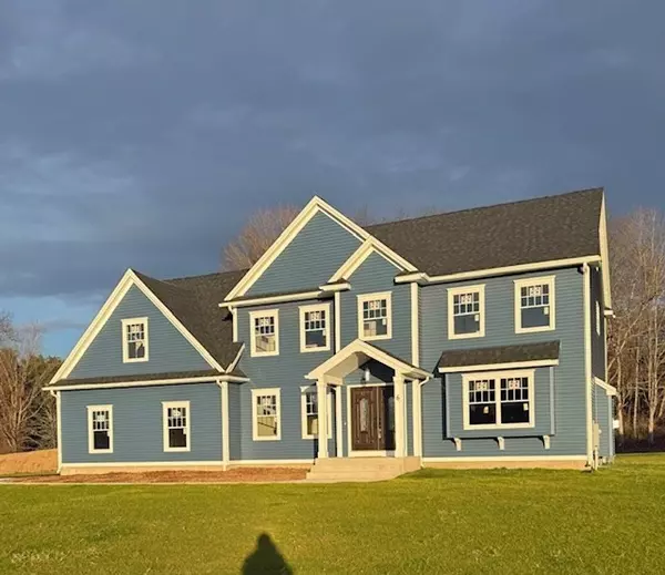 6 Happy Acres Lane, East Longmeadow, MA 01028