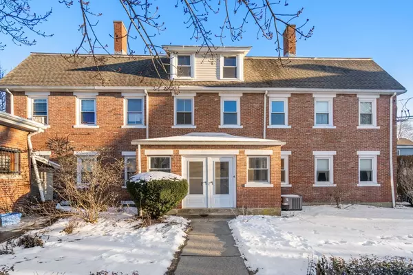 6 Clinton Street #6, Newton, MA 02458