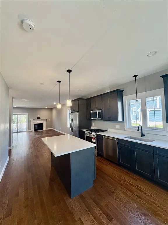 Milford, MA 01757,27 Kodiak Ln #27