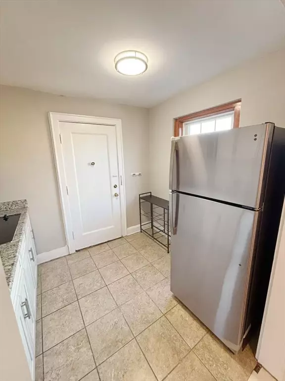 Quincy, MA 02169,195 Thomas Burgin Pkwy #507