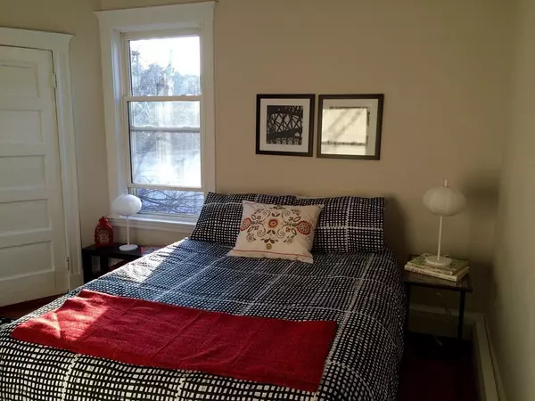 Brookline, MA 02467,12 White Ave #3